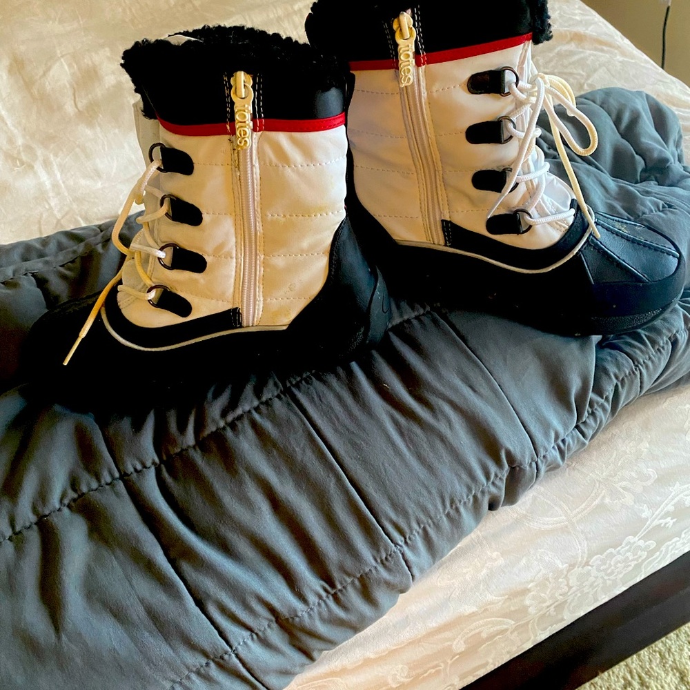 Totes Winter Boots